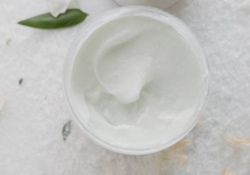 An image of a cream in containers